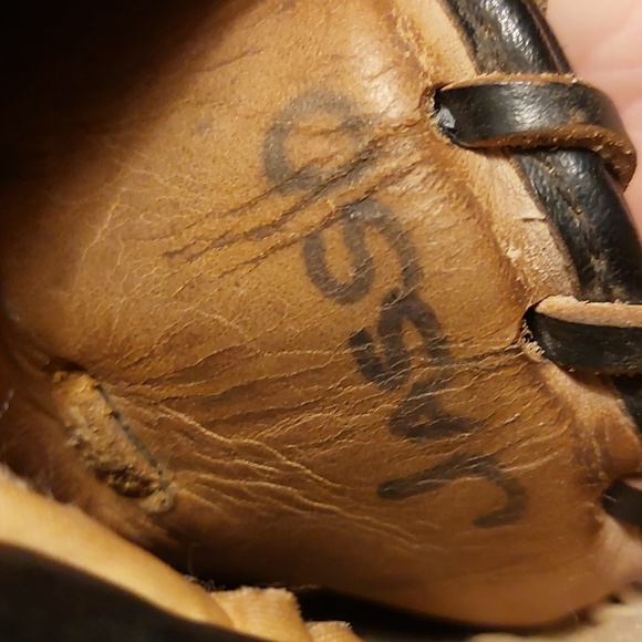 Louisville Slugger TPX1200S Baseball Glove - Picture 7 of 7